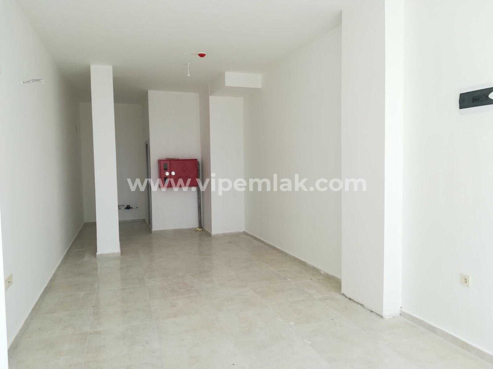 MERSİN ERDEMLİ MERKEZDE ANAYOL ÜZERİNDE SATILIK İŞYERİ