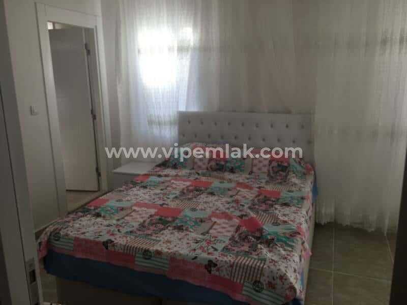 MERSİN ERDEMLİ AYAŞ KOMŞU PARK KONAKLARINDA SATILIK YAZLIK DAİRE