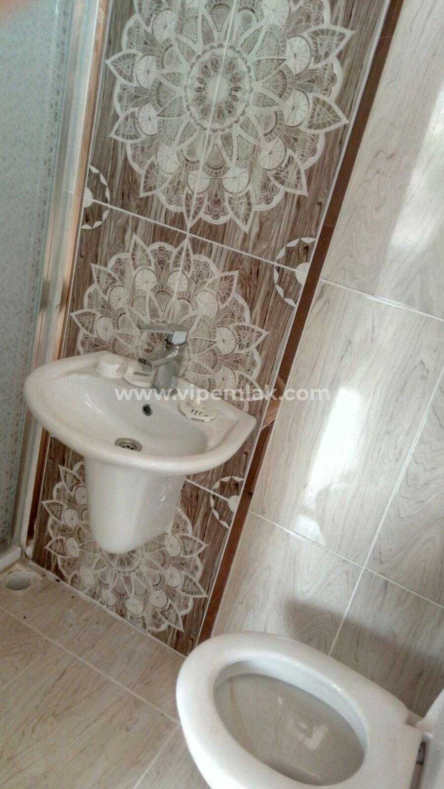 MERSİN AYAŞ KOMŞUPARK KONAKLARINDA SATILIK YAZLIK DAİRE