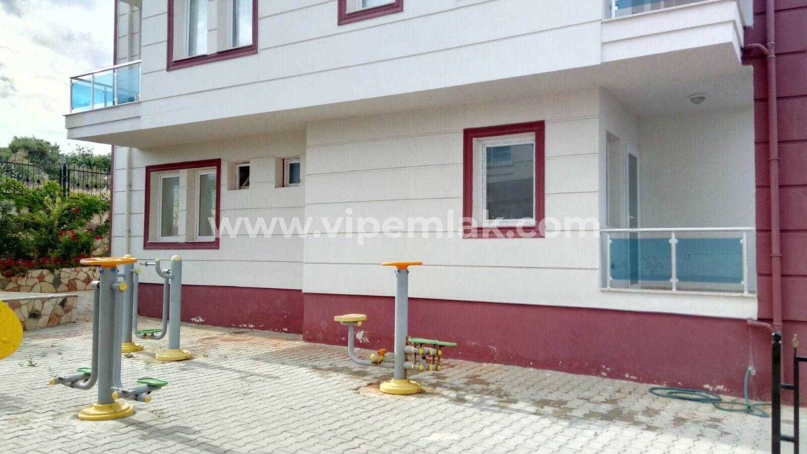 MERSİN AYAŞ KOMŞUPARK KONAKLARINDA SATILIK YAZLIK DAİRE