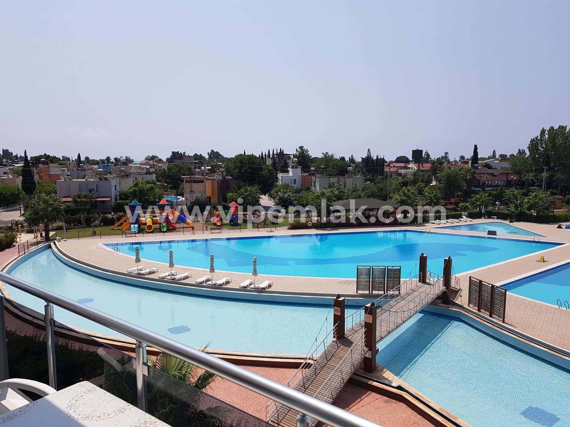 MERSİN KARGIPINARI LİPARİS 7 SİTESİNDE SATILIK YAZLIK DAİRE