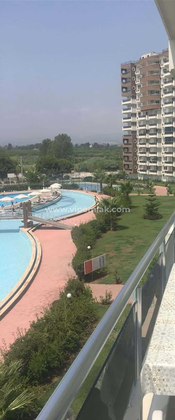 MERSİN KARGIPINARI LİPARİS 7 SİTESİNDE SATILIK YAZLIK DAİRE