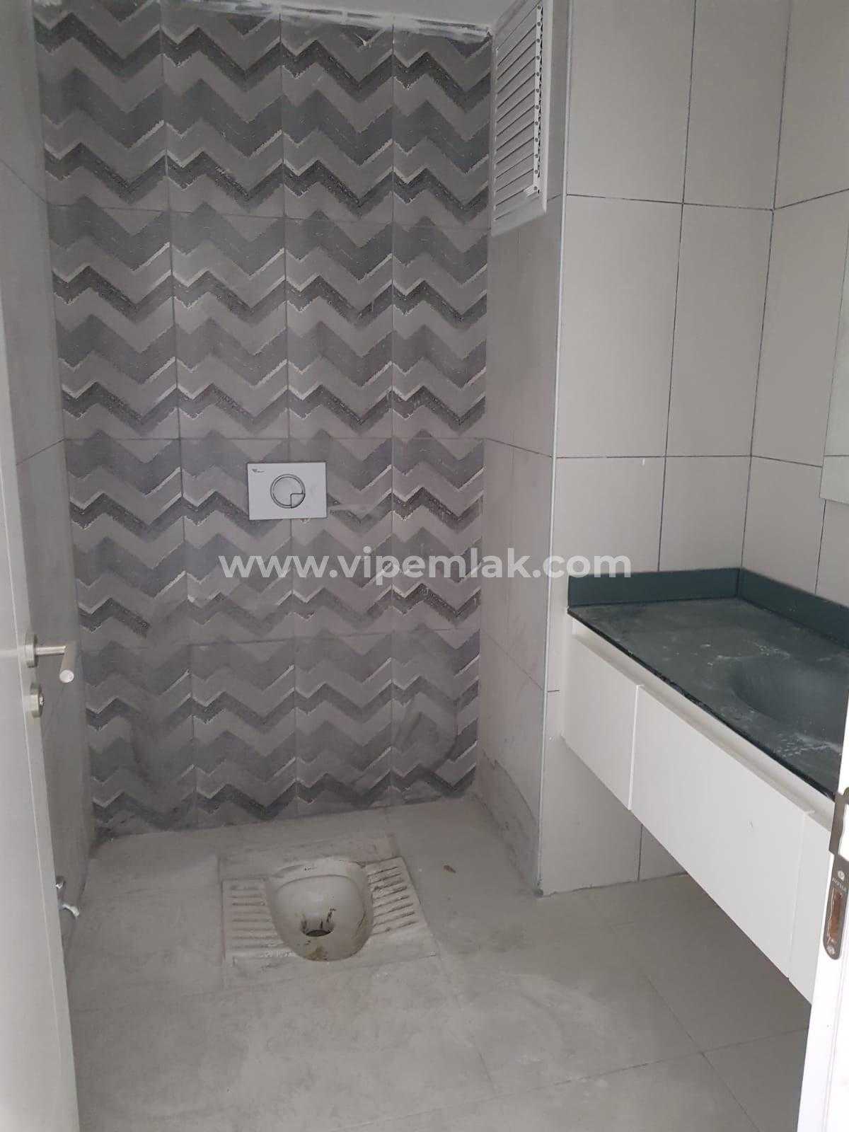 MERSİN ERDEMLİ BULVAR YEŞİLYURT SİTESİNDE SATILIK DAİRE