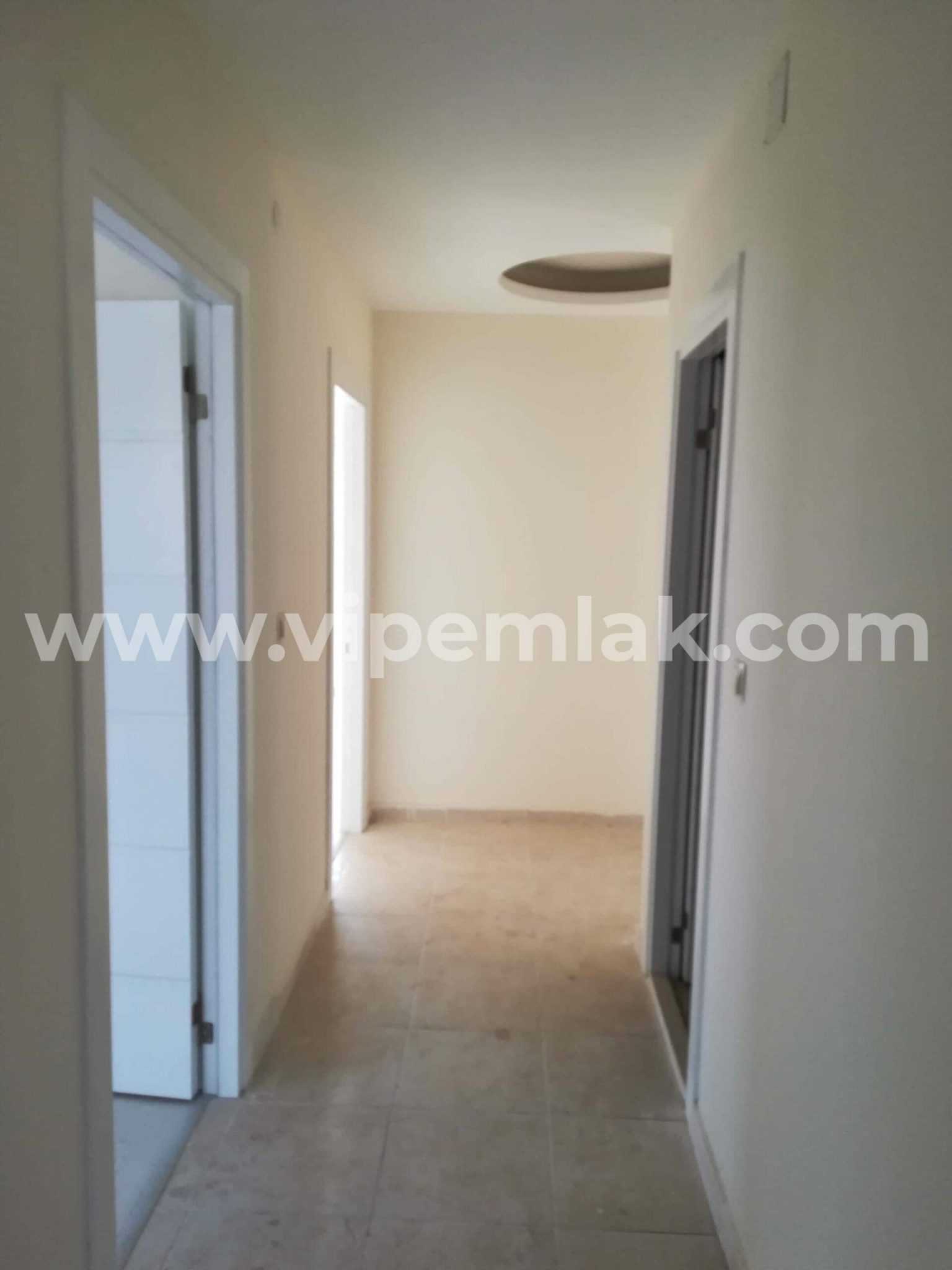 MERSİN ERDEMLİ ÇEŞMELİ BOTAN ÇAĞLAYAN APARTMANINDA SATILIK DAİRE