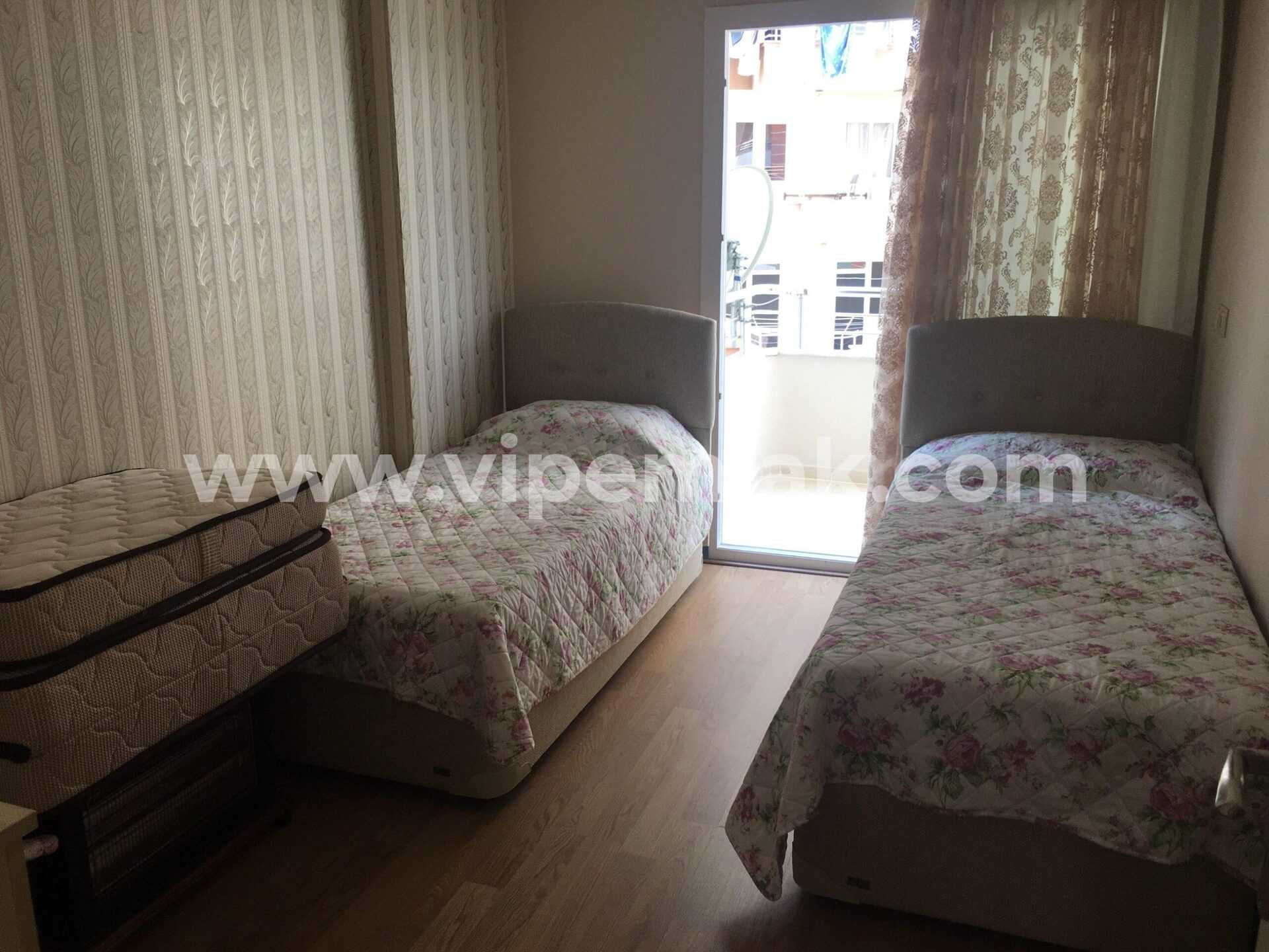 MERSİN TÖMÜK STELLA AQUAPARK  SİTESİNDE SATILIK YAZLIK DAİRE