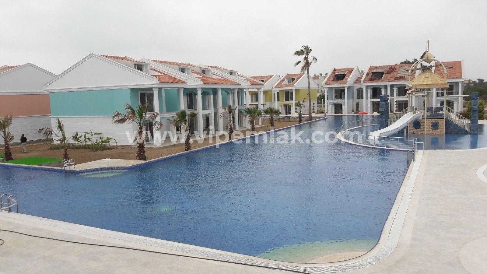 MERSİN SUSANOĞLU MEVKİĞİNDE SATILIK VİLLA
