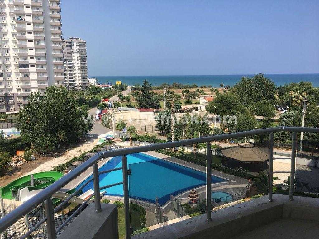 MERSİN ÇEŞMELİ NİRA HOLİDAY SİTESİNDE KİRALIK YAZLIK DAİRE