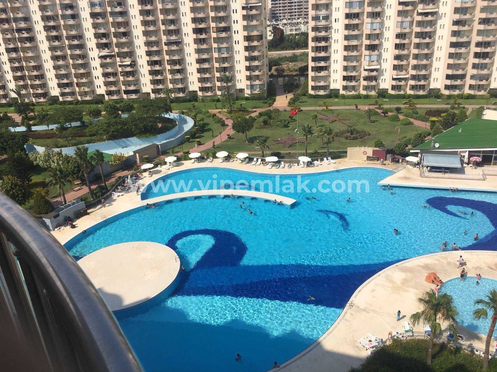 MERSİN KARGIPINARI QUEENABA SİTESİNDE KİRALIK YAZLIK DAİRE