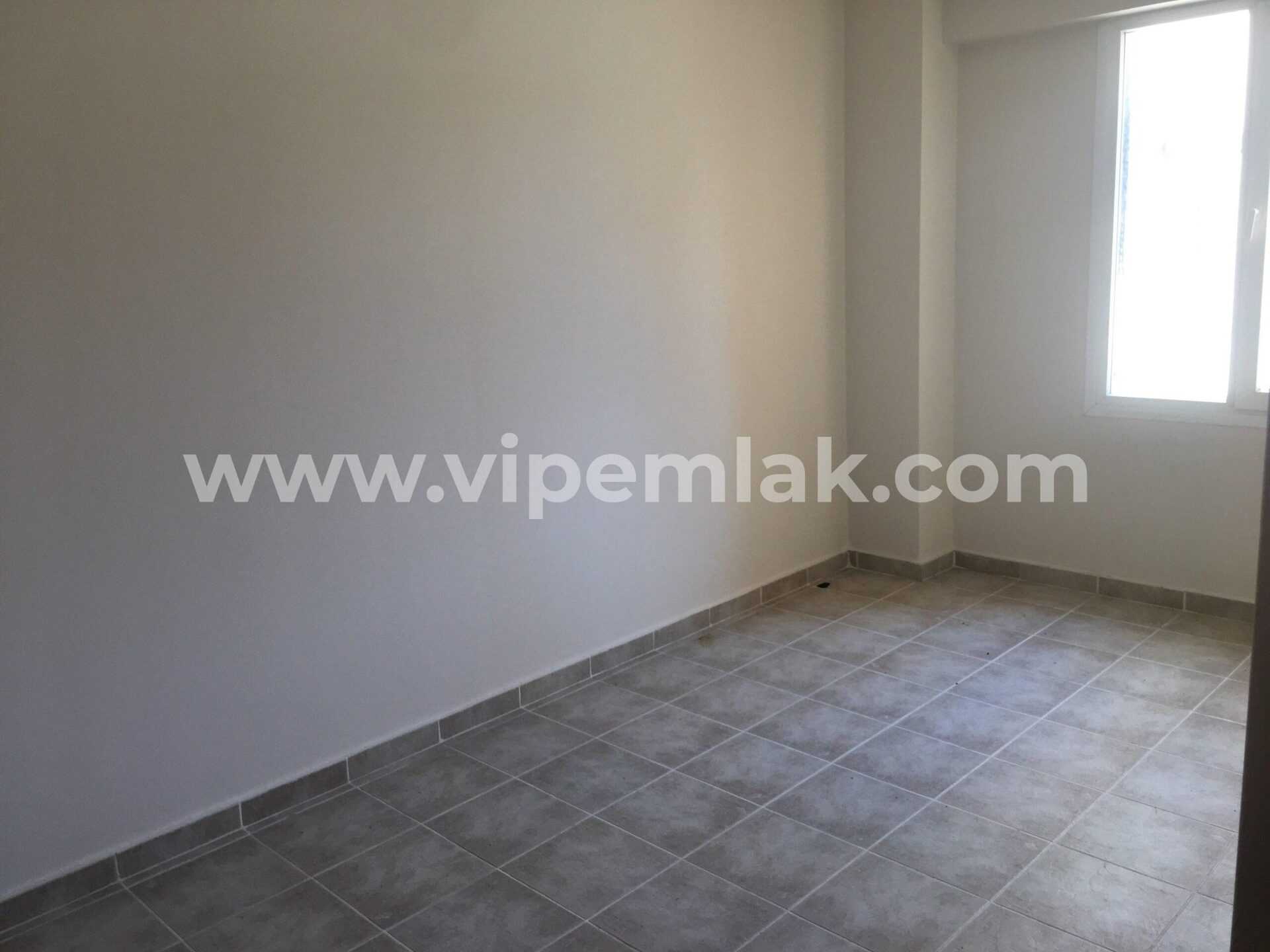 MERSİN ÇEŞMELİ LİPARİS 3 SİTESİNDE SATILIK YAZLIK DAİRE