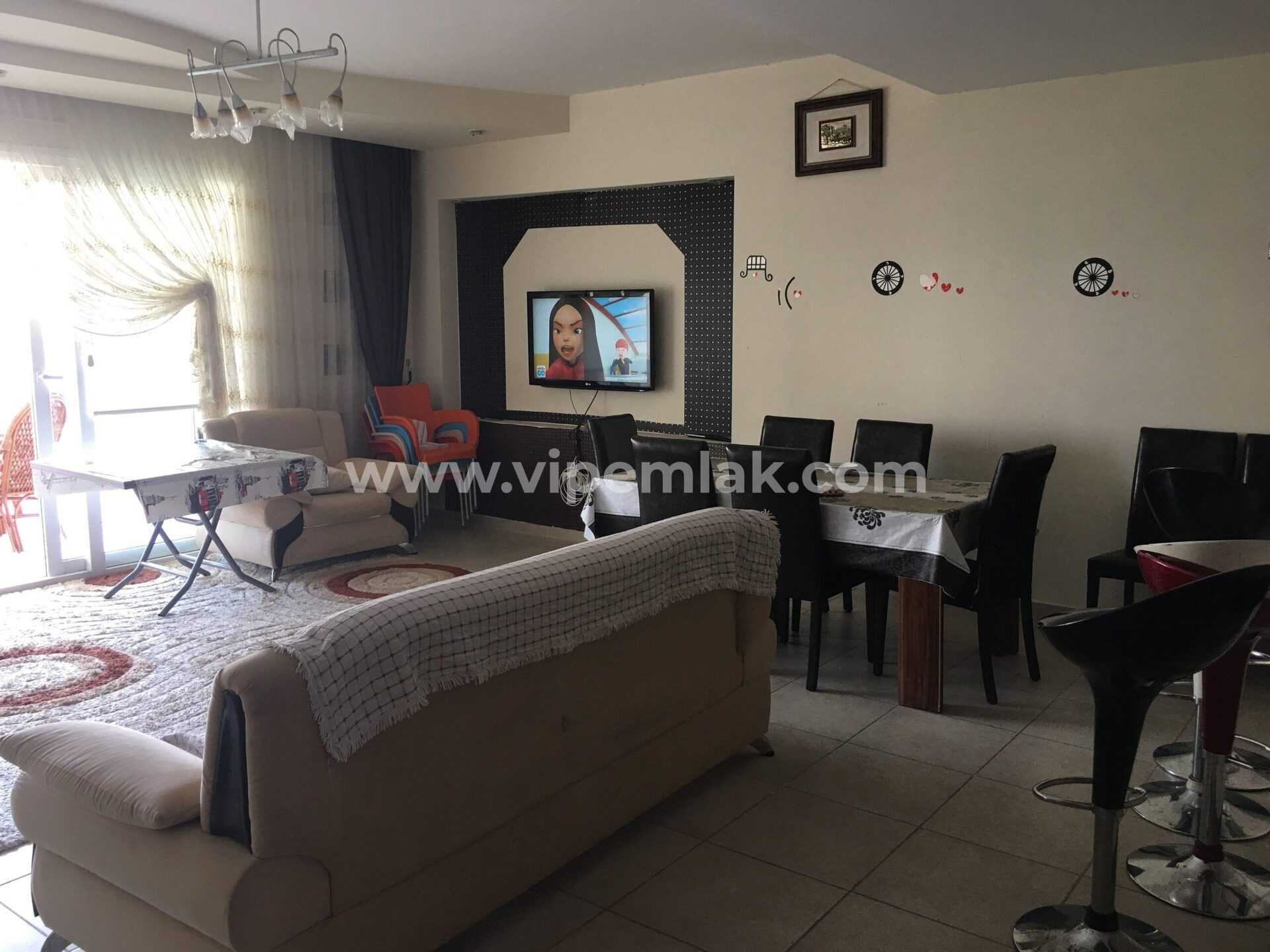 MERSİN KARGIPINARI QUEENABA SİTESİNDE KİRALIK YAZLIK DAİRE