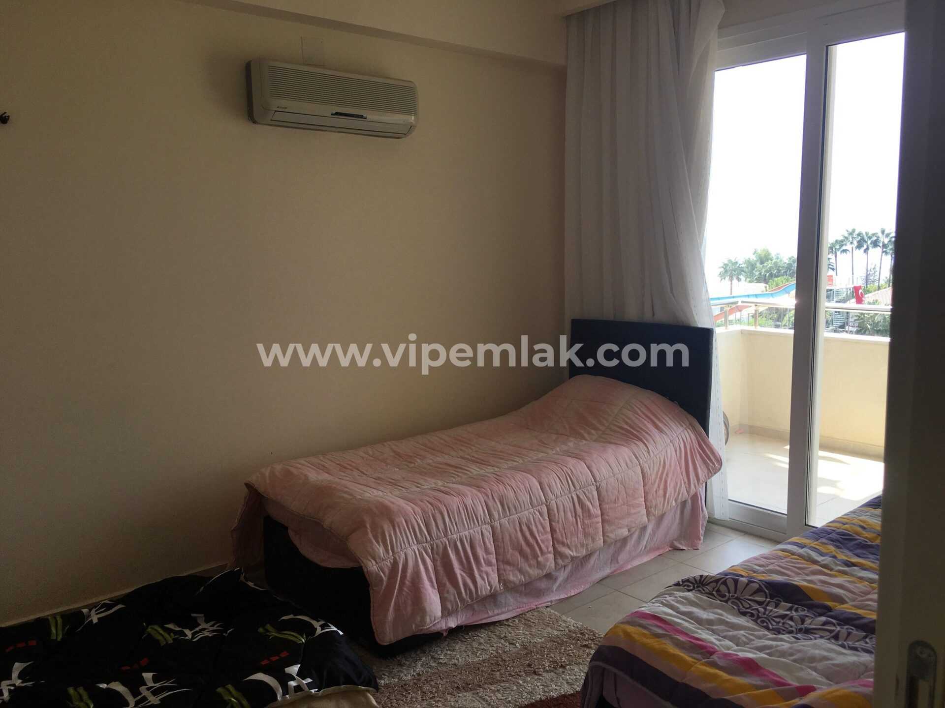 MERSİN KARGIPINARI QUEENABA SİTESİNDE KİRALIK YAZLIK DAİRE