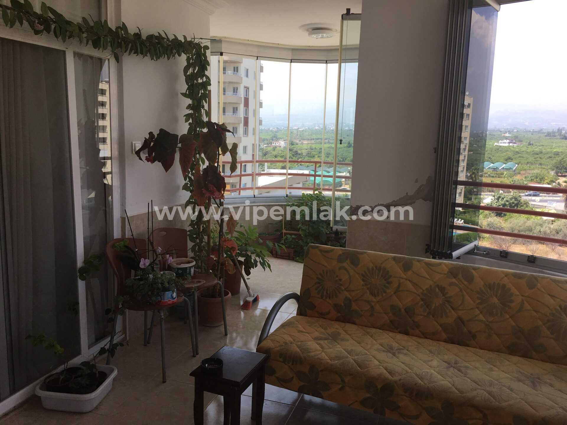 Mersin Tömük Üzmez Tatil Sitesinde Eşyalı Satılık Yazlık Daire