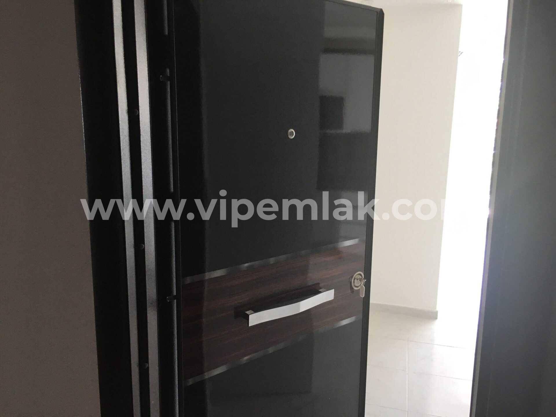 MERSİN KARGIPINARI YILMAZ TEKİN GOLDEN PARK TA SATILIK YAZLIK