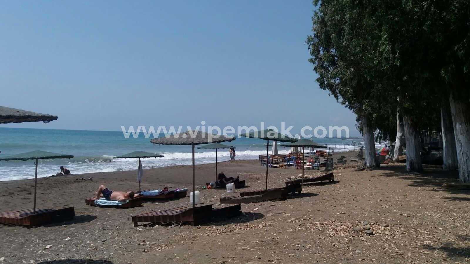 MERSİN TÖMÜK DOĞAN AQUAPARK SİTESİNDE KİRALIK YAZLIK
