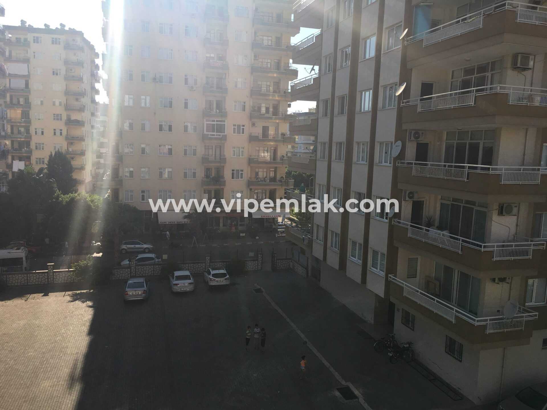 ERDEMLİ’DE İÇİ YAPILI BAKIMLI SATILIK UYGUN FİYATTA DAİRE