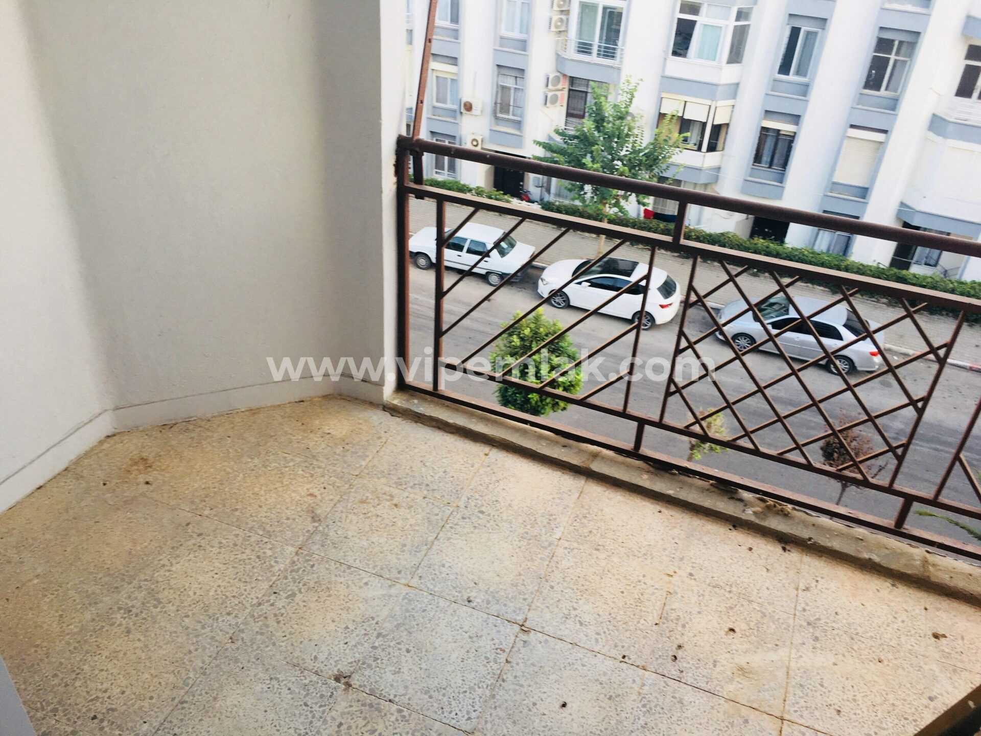 MERSİN ERDEMLİ ALATA ‘DA SAHİLE YAKIN SATILIK DAİRE