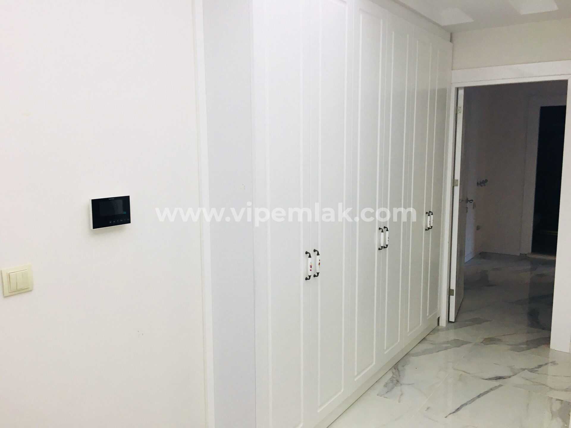 ERDEMLİ MERKEZDE ULTRA LÜX 3+1 SATILIK SIFIR DAİRE