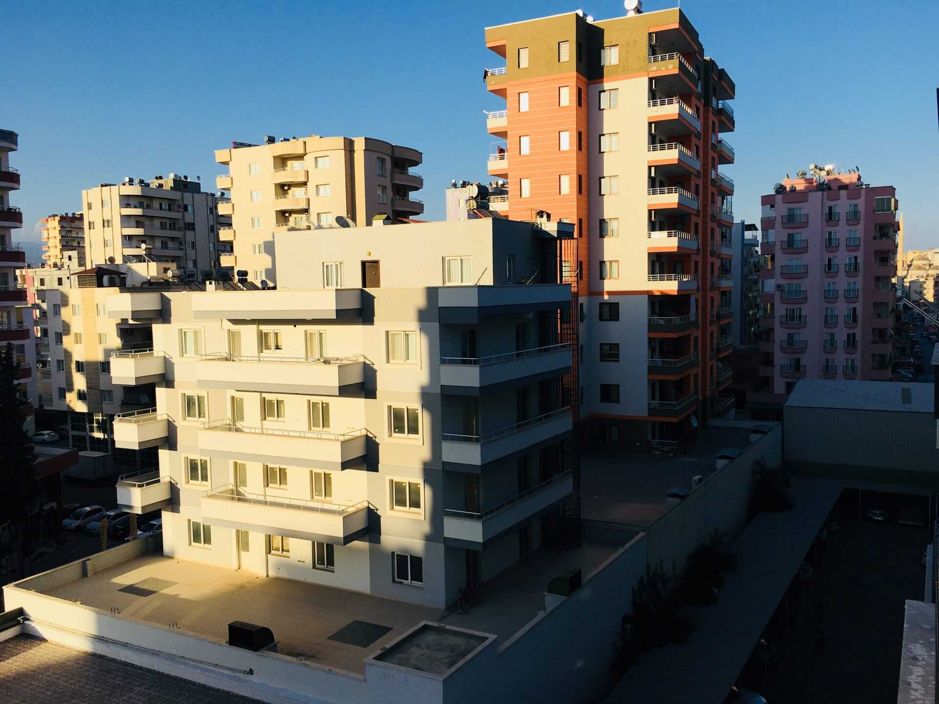ERDEMLİ MERKEZDE ULTRA LÜX 3+1 SATILIK SIFIR DAİRE
