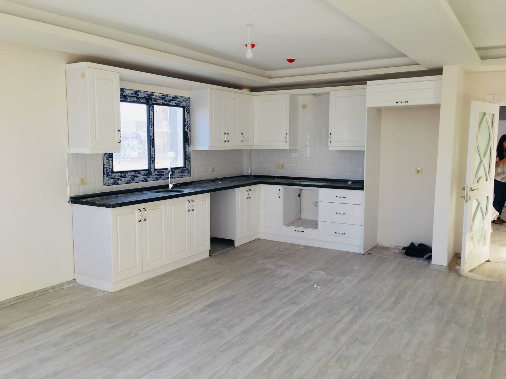 ERDEMLİ MERKEZDE ULTRA LÜX 3+1 SATILIK SIFIR DAİRE
