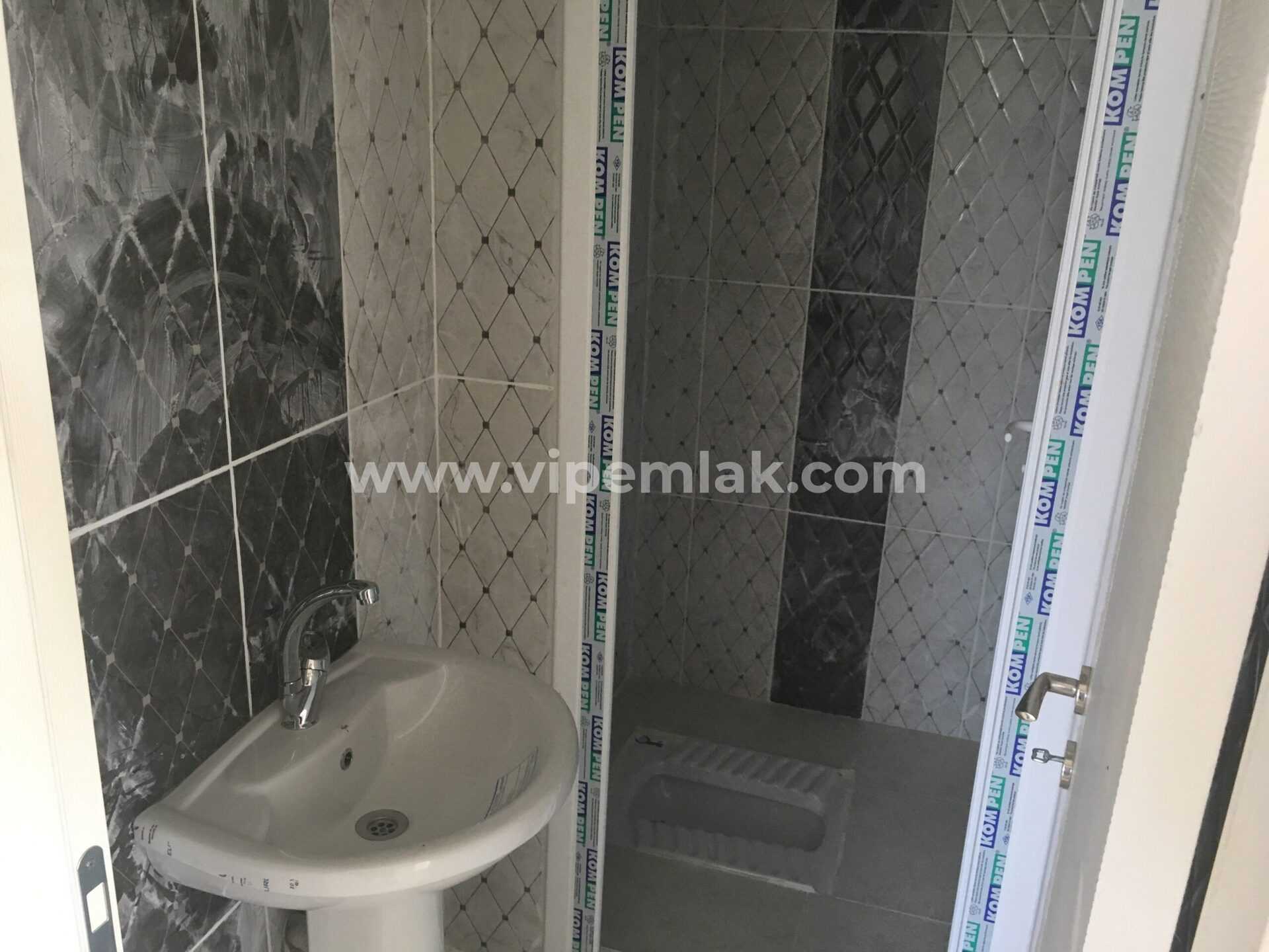 ERDEMLİ ÇEVREYOLU’NDA SATILIK SIFIR DAİRE