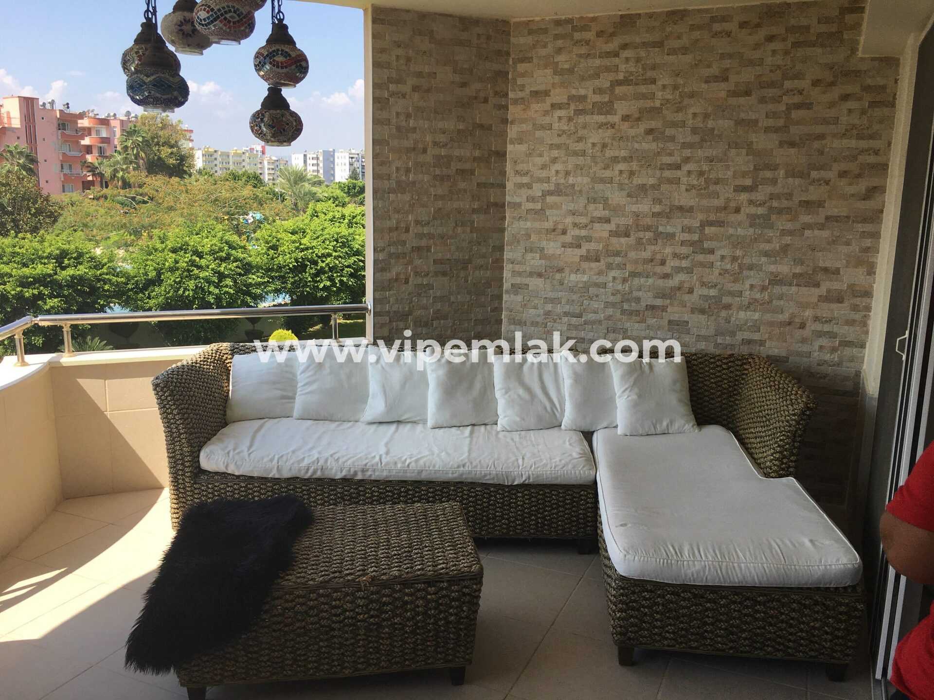 ERDEMLİ KARGIPINARI QUEENABA TATİL SİTESİNDE SATILIK YAZLIK DAİRE