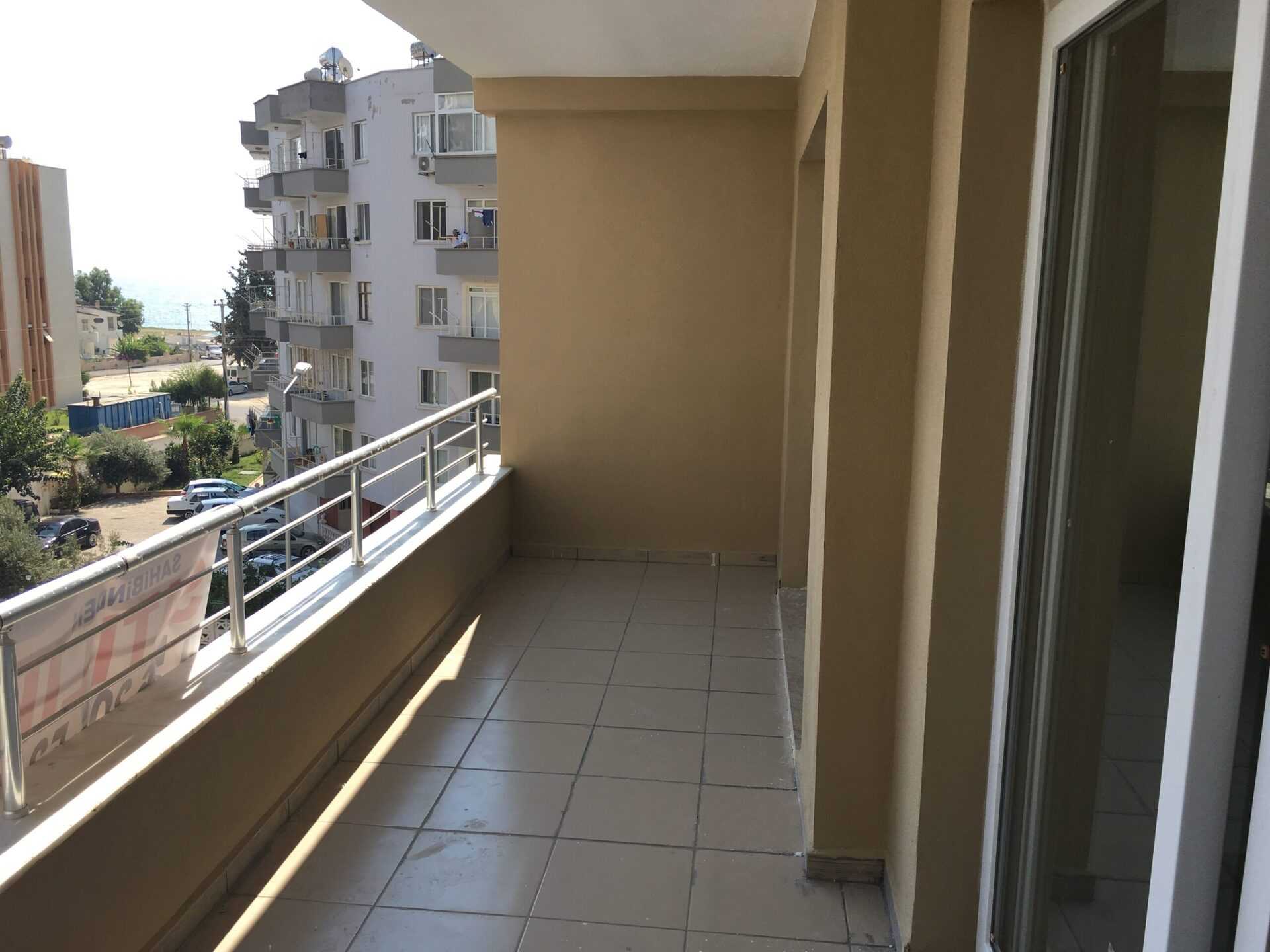 ERDEMLİ TÖMÜK BASRİKIŞ SİTESİNDE SATILIK YAZLIK DAİRE