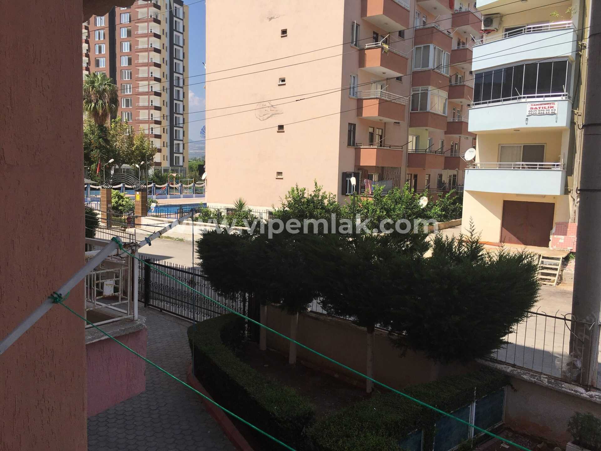 ERDEMLİ TÖMÜK GÖZDE TATİL SİTESİNDE SATILIK YAZILIK DAİRE