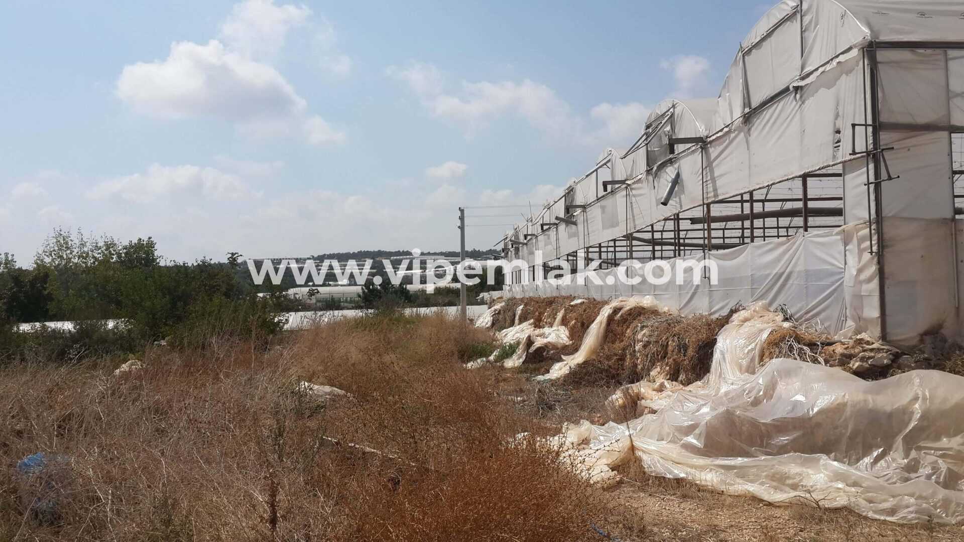 ERDEMLİ SİTE OLMAYA MUSAİT DENİZ MANZARALI SATILIKVİLLALIK ARSA