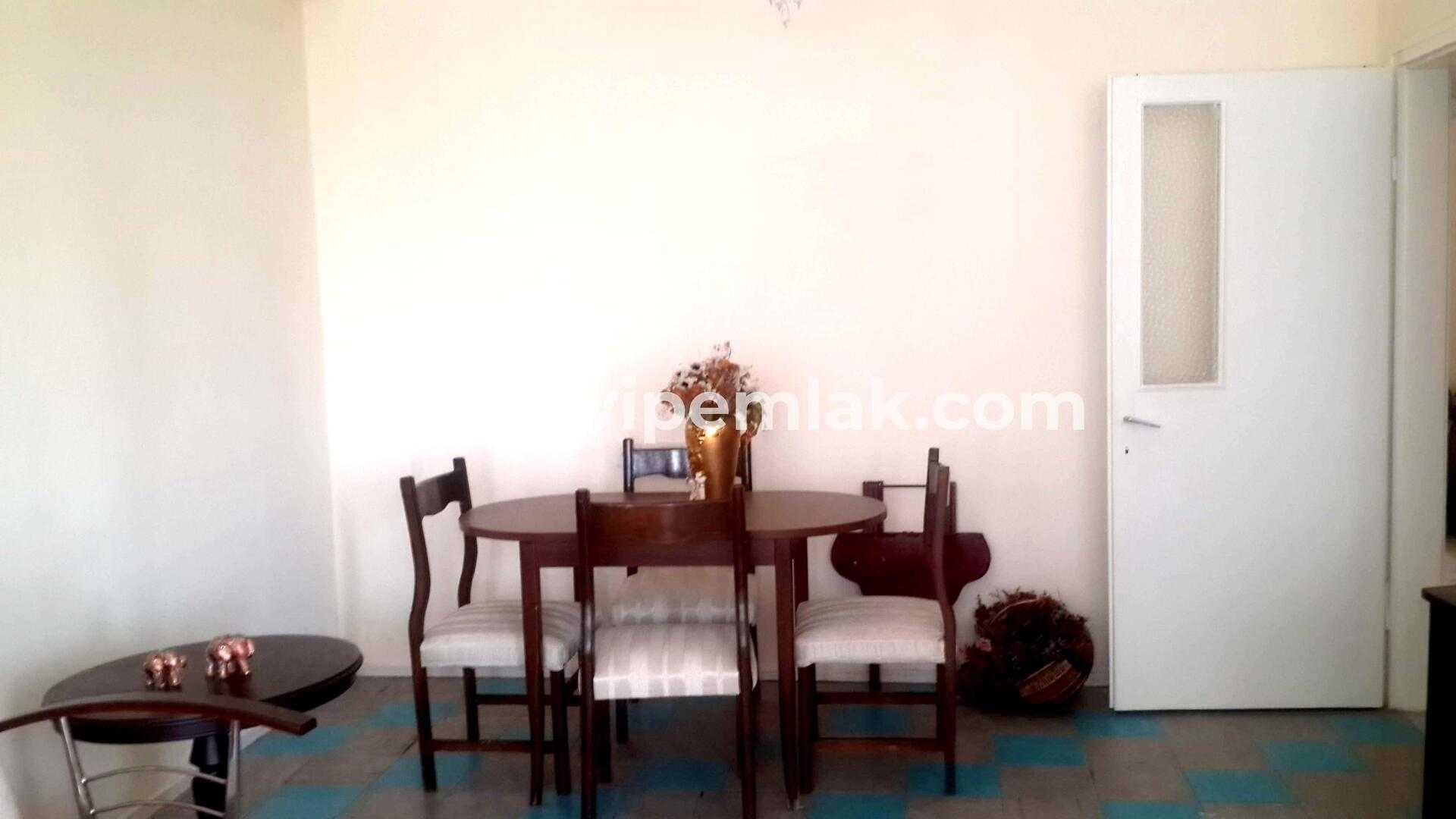 ERAS SİTESİ HAVUZLU DENİZE 100 M EŞYALI SATILIK 2+1 DAİRE