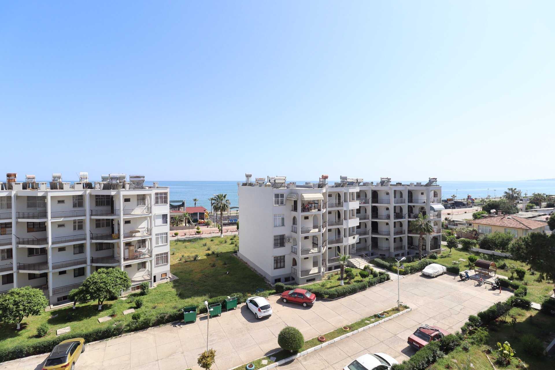 Meerblick-Wohnung zum Verkauf in Erdemli Erciyes Compound