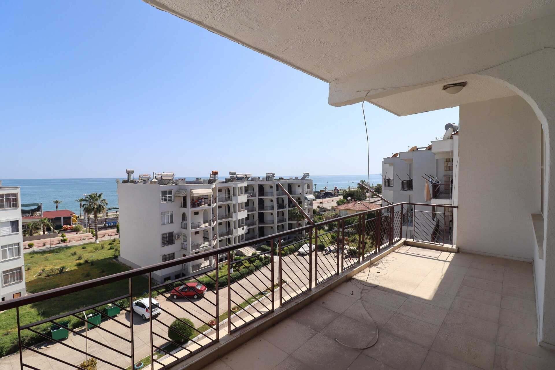 Meerblick-Wohnung zum Verkauf in Erdemli Erciyes Compound