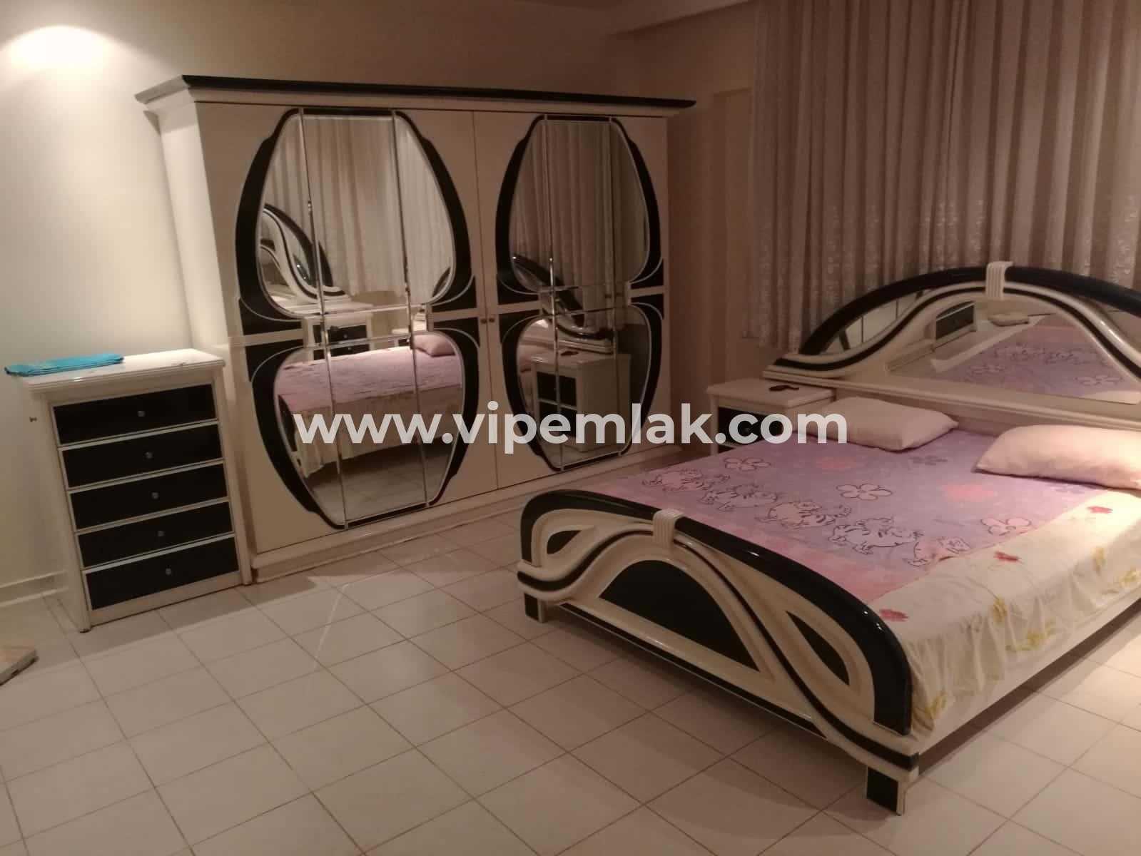 TÖMÜK FLAMİNGO 4 EŞYALI SATILIK 4+1 DAİRE
