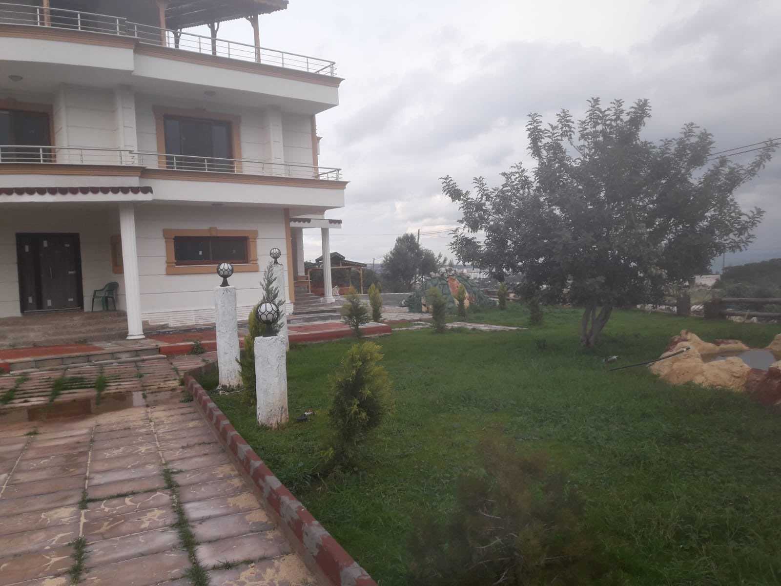 MERSİN NARLIKUYU DA SATILIK DENİZ MANZARALI 6+2 MALİKANE