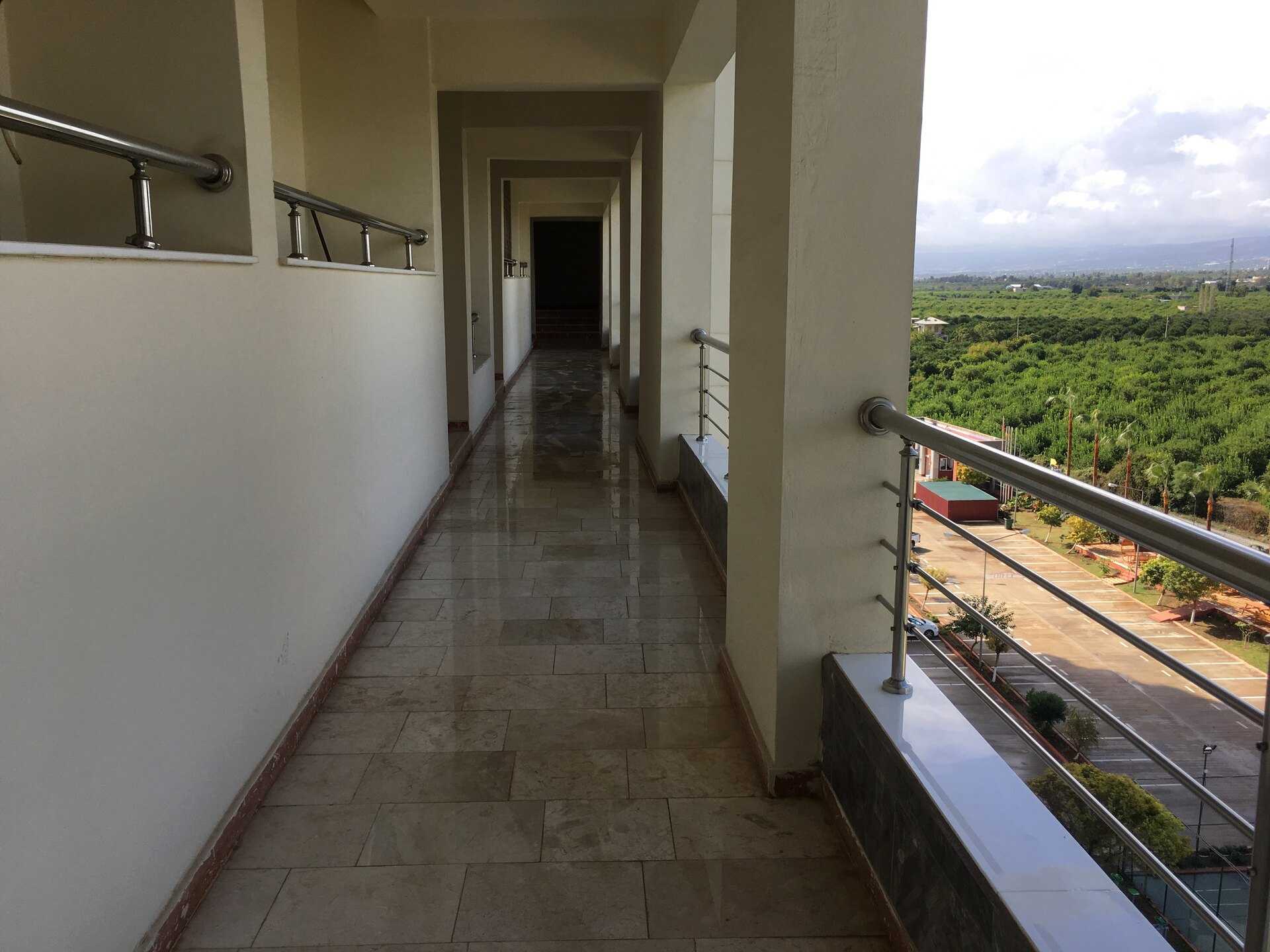 ÇEŞMELİ LİPARİS GLİNDİRES SİTESİNDE SATILIK YAZLIK DAİRE