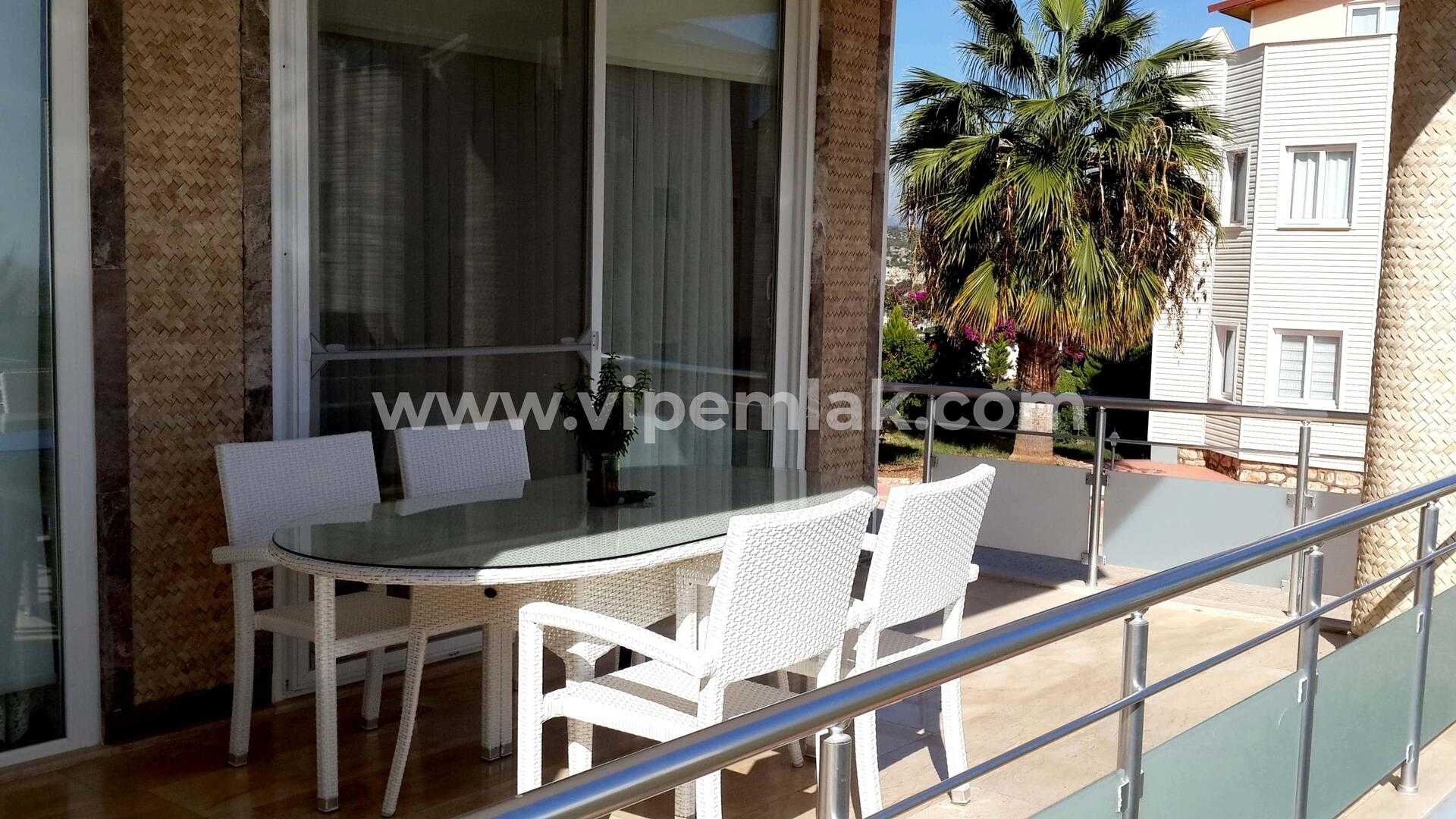 ERDEMLİ ALACAÖREN VİLLARINDA ULTRA LUX SATILIK TRİPLEX