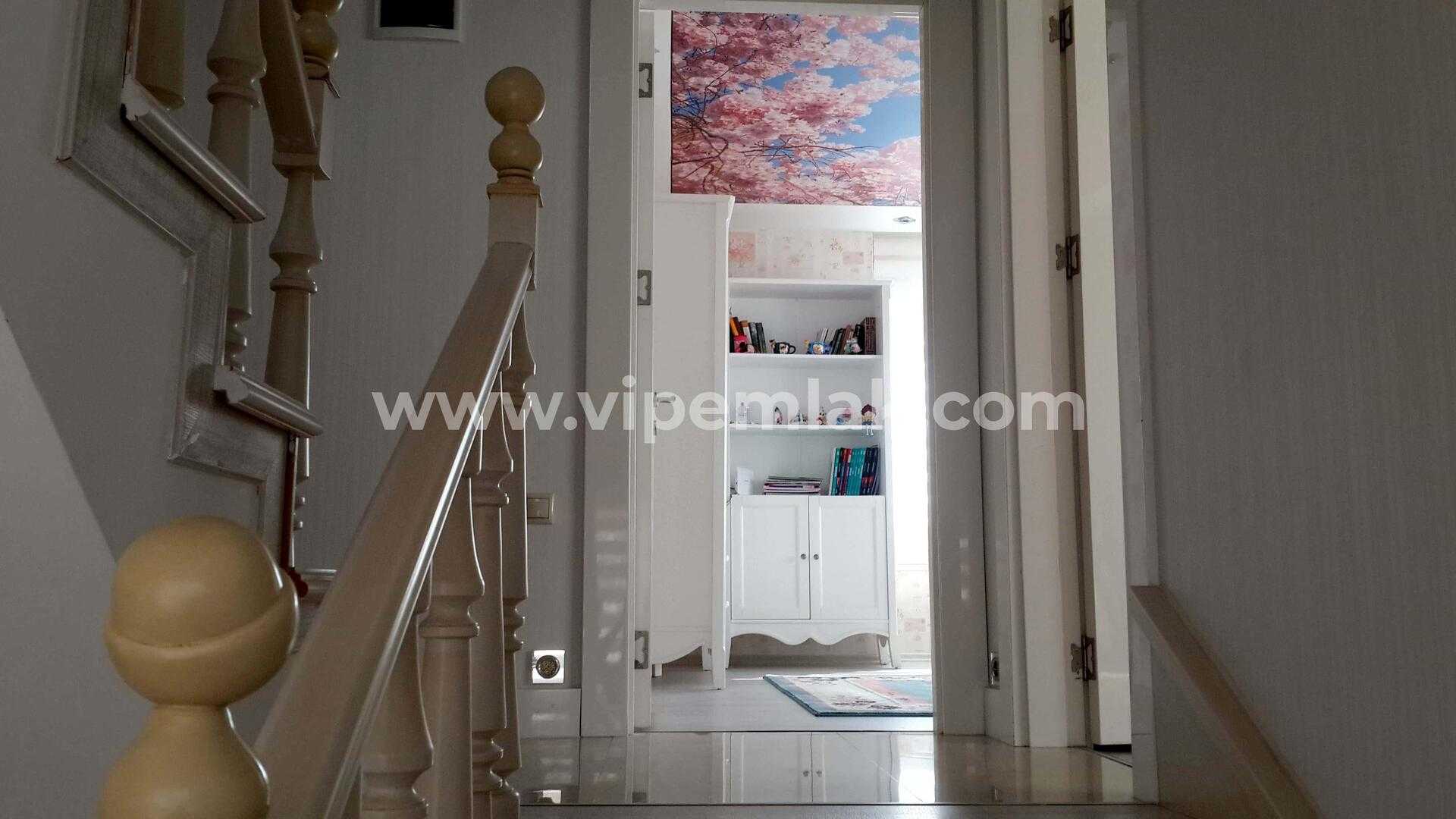 ERDEMLİ ALACAÖREN VİLLARINDA ULTRA LUX SATILIK TRİPLEX