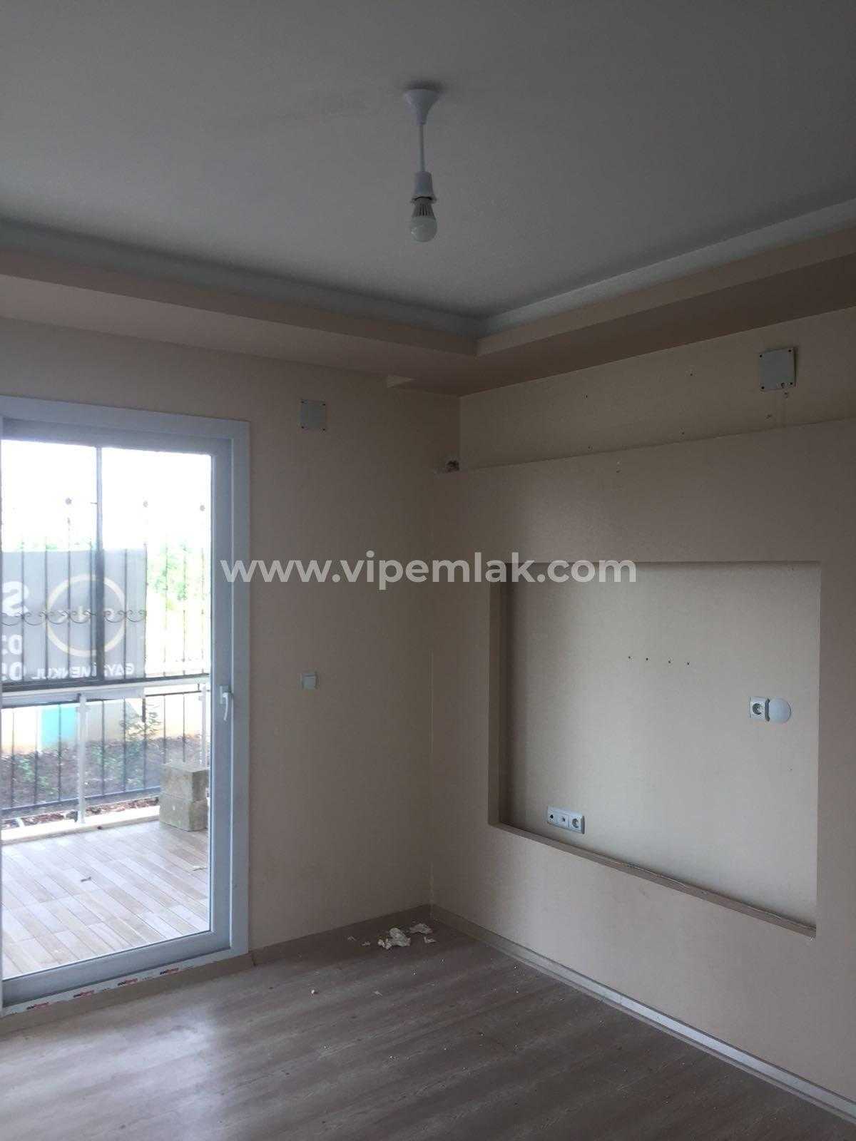 ERDEMLİ ALATA MAHALLESİNDE DENİZE YAKIN MESAFEDE SATILIK DAİRE