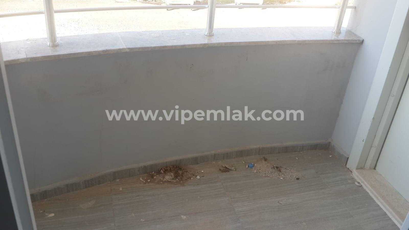 AYAŞ PALMİYE SİTESİNDE KAÇIRILMAYACAK  UYGUN FİYATLI SATILIK YAZLIK DAİRE