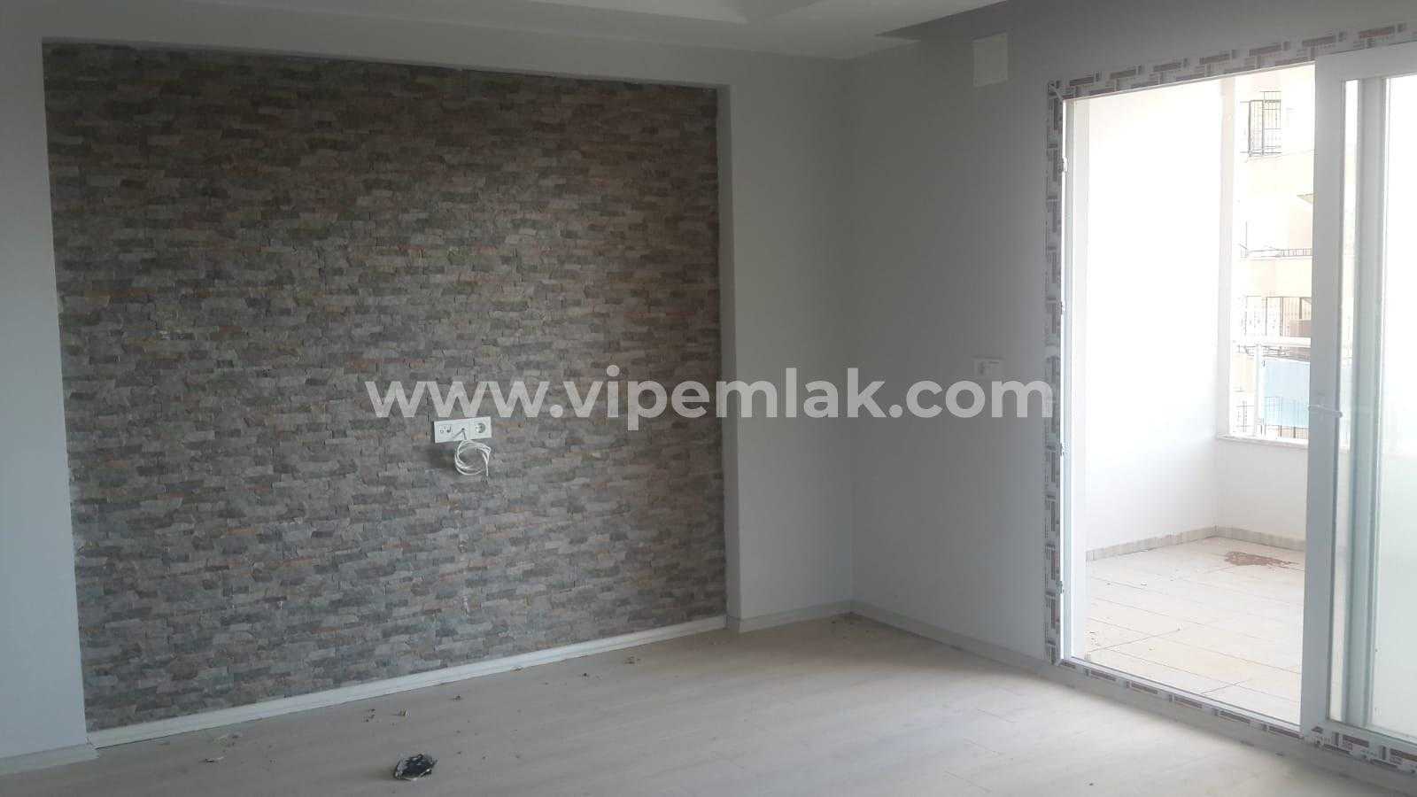 AYAŞ PALMİYE SİTESİNDE KAÇIRILMAYACAK  UYGUN FİYATLI SATILIK YAZLIK DAİRE