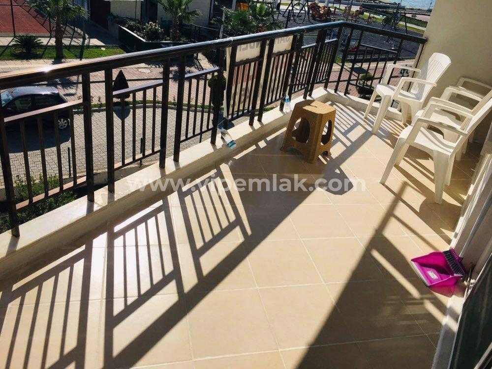 ERDEMLİ ERCİYES SİTESİNDE MUHTEŞEM DENİZ MANZARALI İÇİ YAPILI SATILIK DAİRE