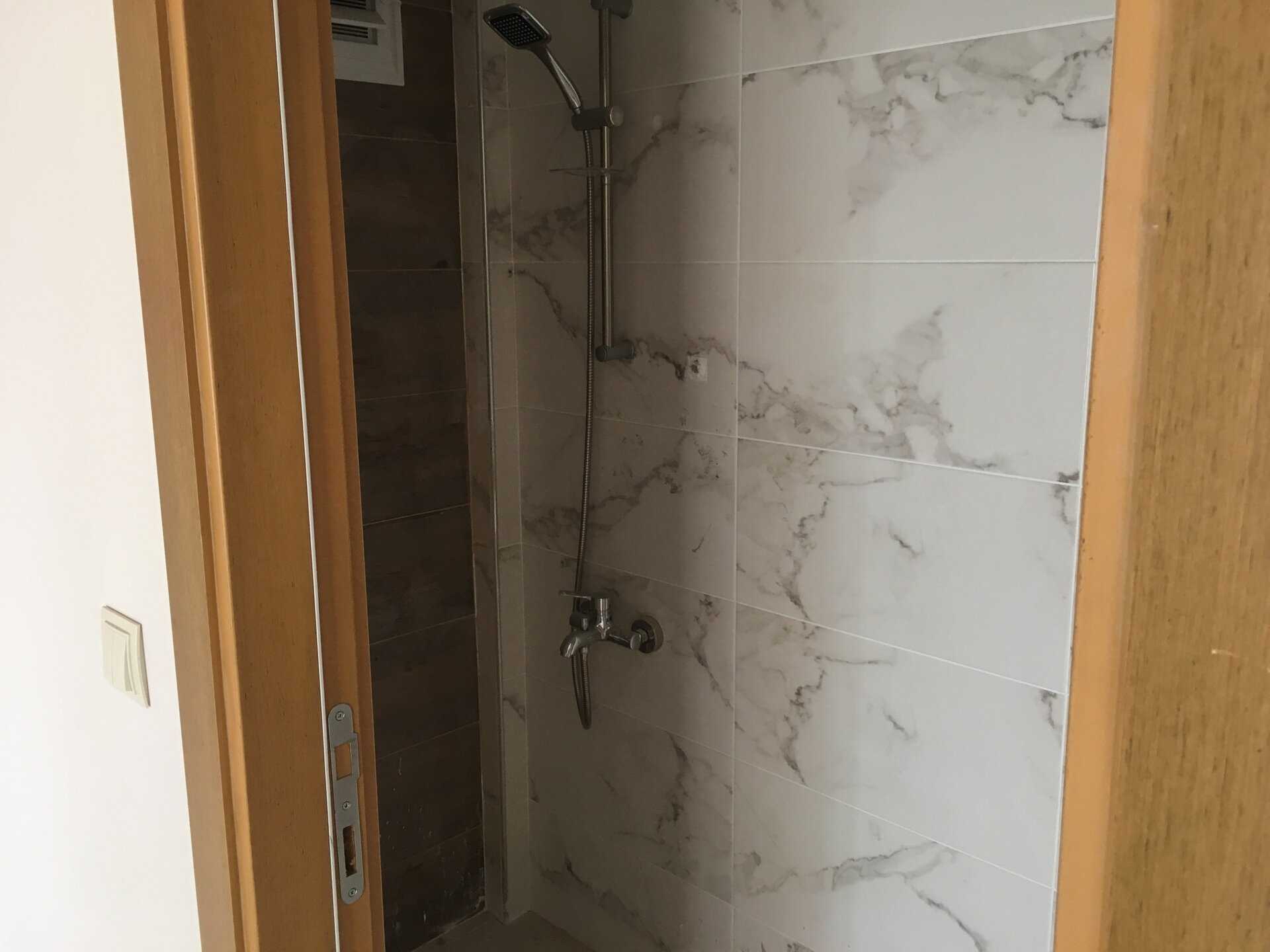 ERDEMLİ TAPU CADDESİNDE SATILIK UYGUN FİYATLI DAİRE