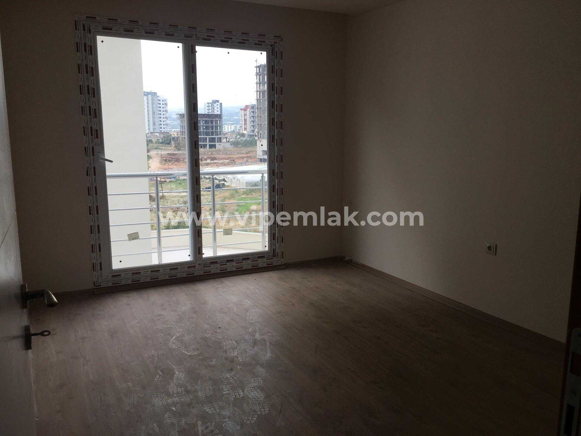 ERDEMLİ TAPU CADDESİNDE SATILIK UYGUN FİYATLI DAİRE