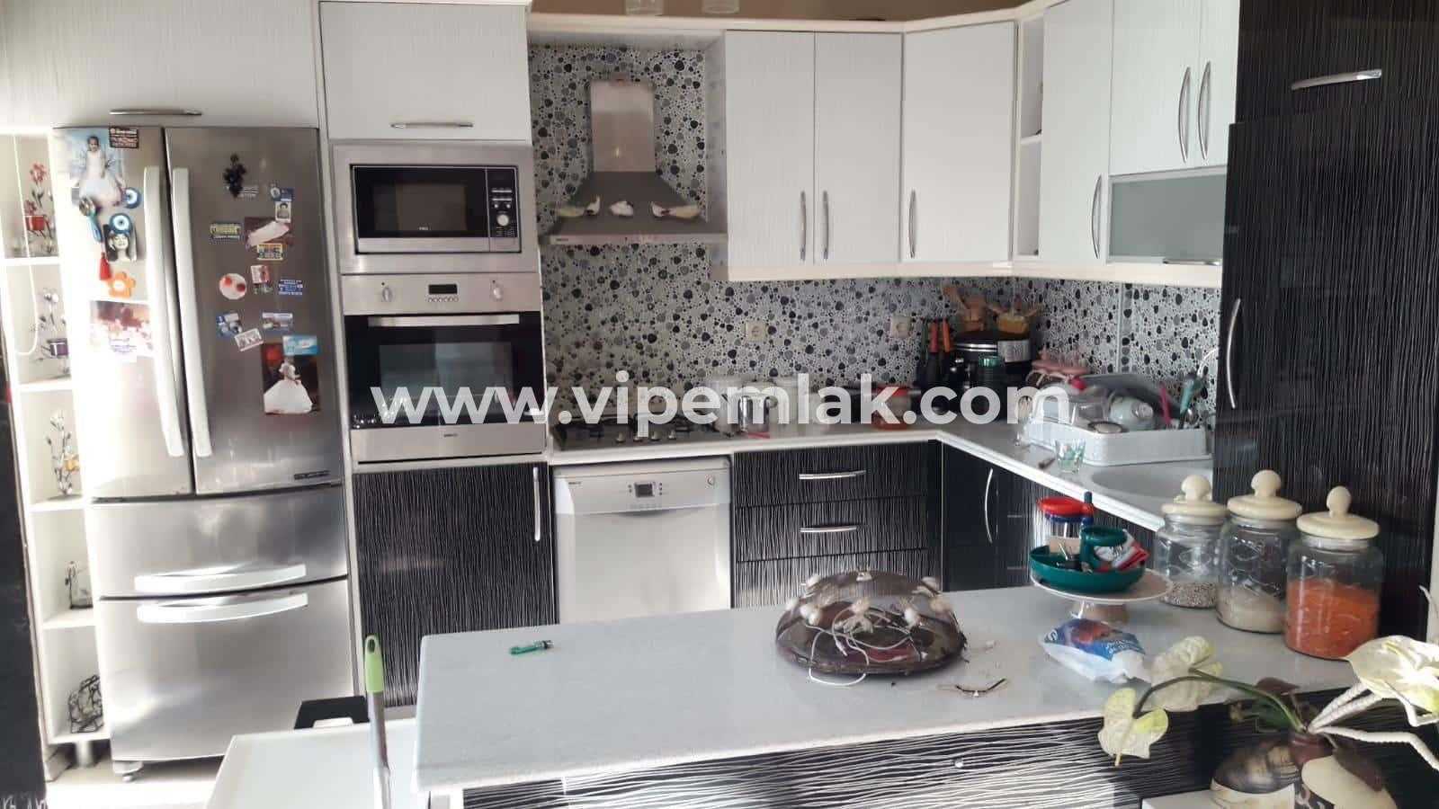 Flamingo 4 de satılık full eşyalı yazlık daire