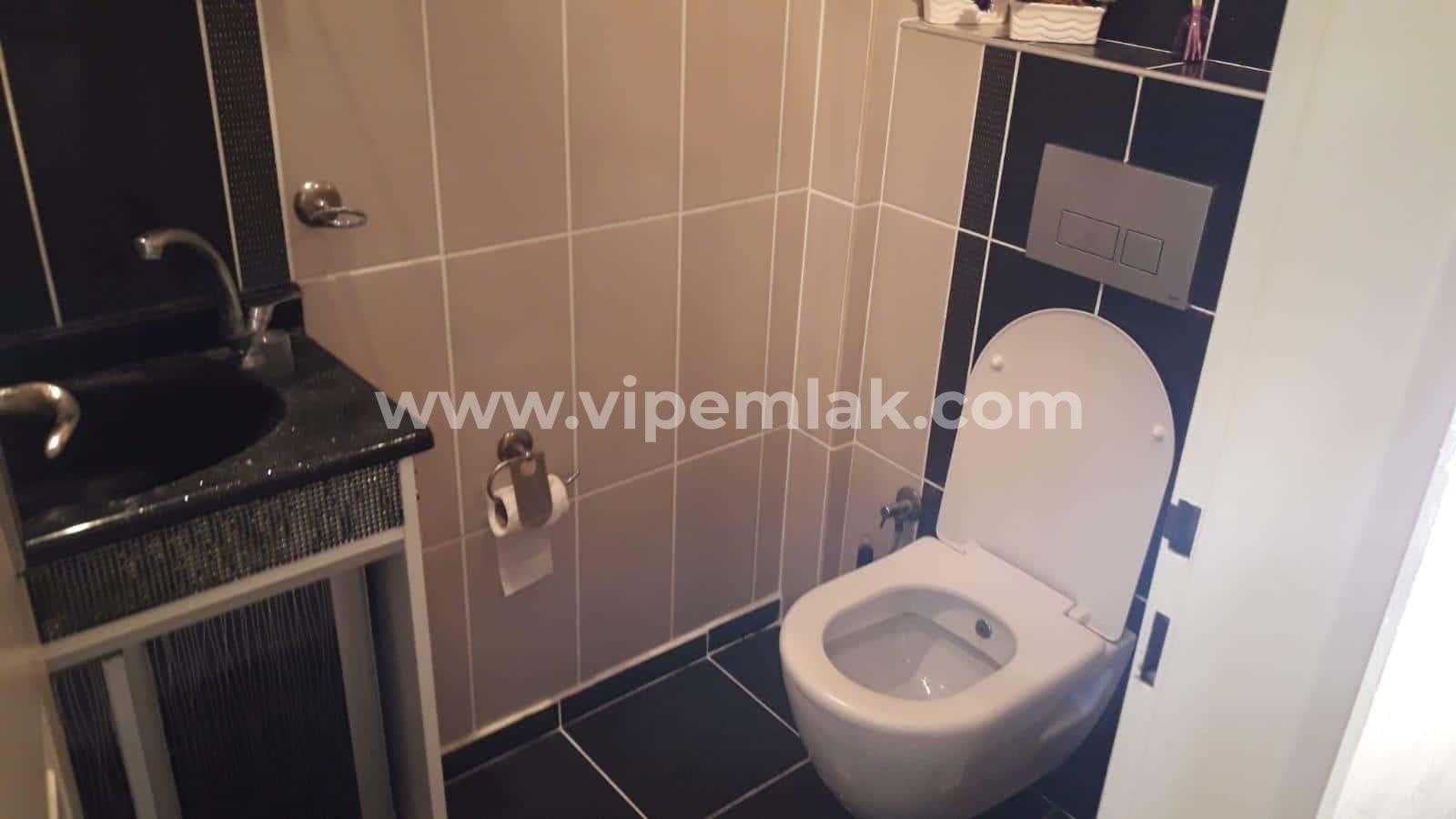 Flamingo 4 de satılık full eşyalı yazlık daire