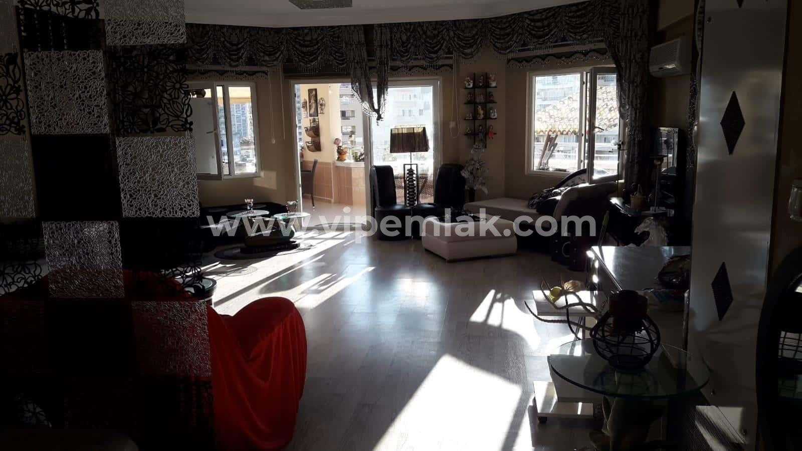 Flamingo 4 de satılık full eşyalı yazlık daire