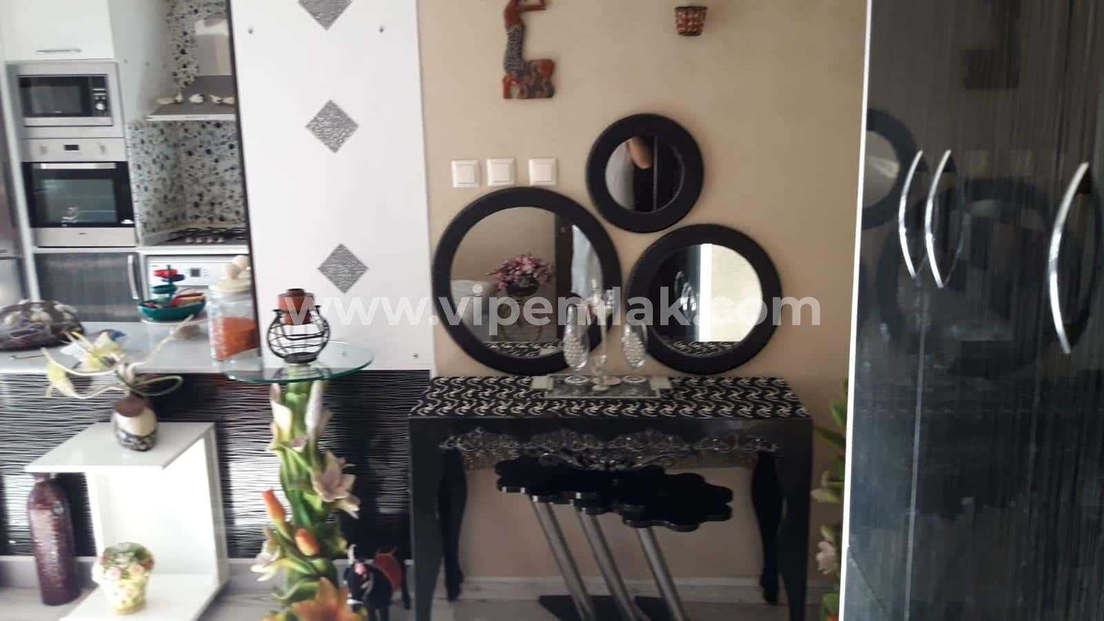 Flamingo 4 de satılık full eşyalı yazlık daire