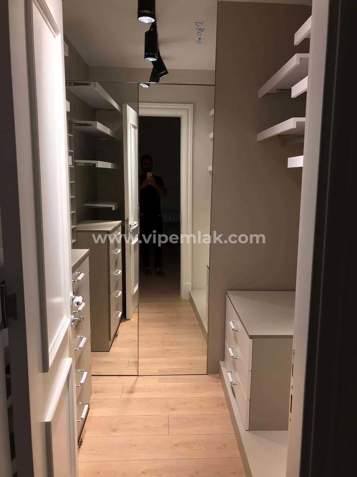 Tece de oturuma hazır havuzlu site içerisinde satılık yazlık daire 4+1