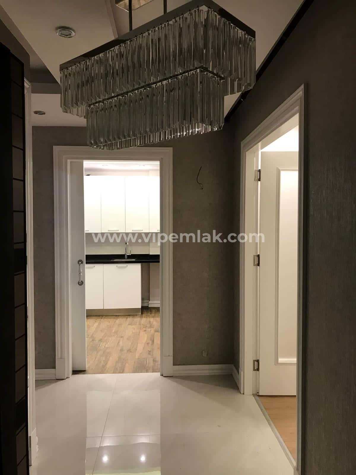 Tece de oturuma hazır havuzlu site içerisinde satılık yazlık daire 4+1