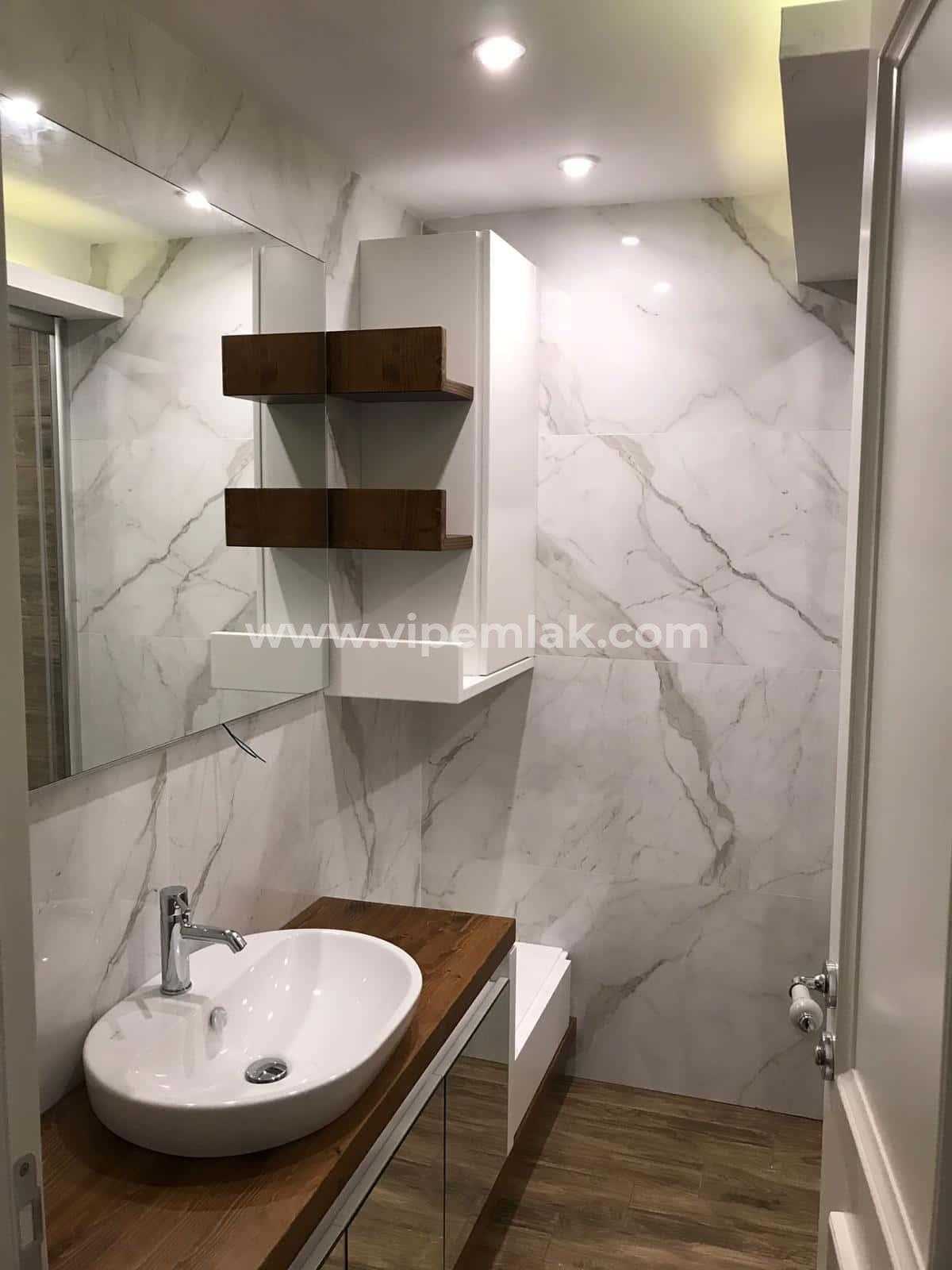 Tece de oturuma hazır havuzlu site içerisinde satılık yazlık daire 4+1