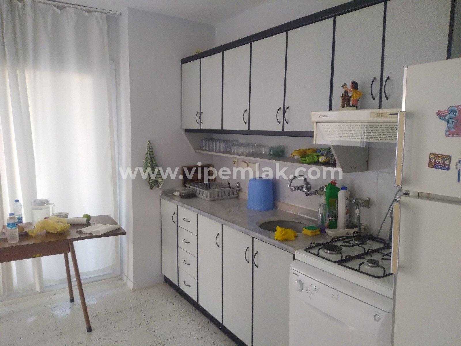 ARPAÇBAHŞİŞTE YUNUS TATİL SİTESİNDE EŞYALI SATILIK KELEPİR 3+1 DAİRE